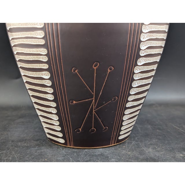 Late 20th Century Abstract Glazed Pottery Vase Tokoname Ware Japan 9.25" For Sale - Image 5 of 8