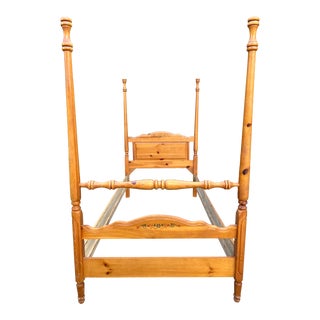 Four Poster Single Pine Twin Size Bed For Sale