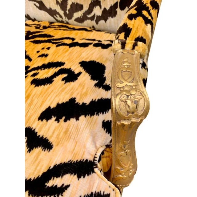 French Regency Giltwood Fauteuil Lounge Chair in Scalamandré Le Tigre Tiger Silk Velvet For Sale In South Bend - Image 6 of 13