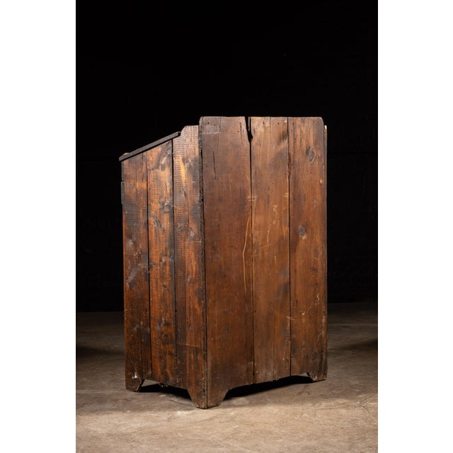 Early American Primitive Pine Standing Clerk’s Desk and Cabinet For Sale - Image 4 of 9