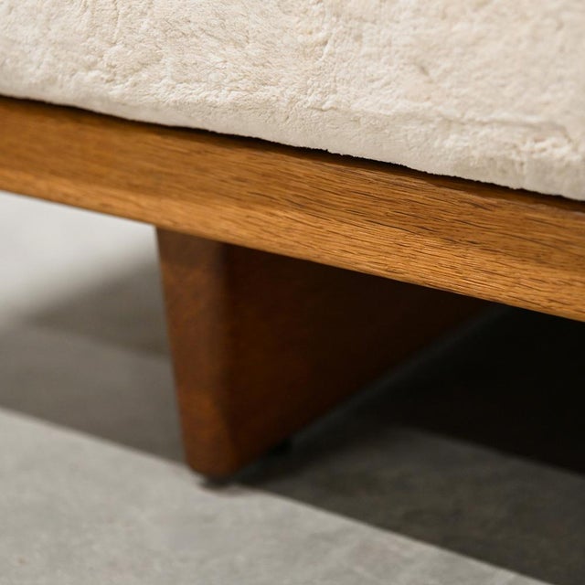 Daybed in Oak and Almond Colored Fabric by Børge Mogensen for Fredericia Stolefabrik For Sale - Image 11 of 14