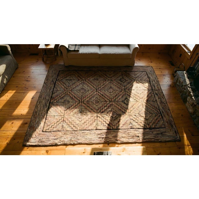 Early 20th Century American Hooked Rug For Sale - Image 13 of 15