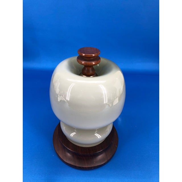 Italian Mid-Century Modern Opaline Shade Night Table Lamp, Mid 20th Century For Sale In Philadelphia - Image 6 of 12