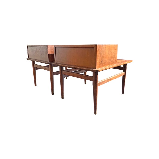 Wood Mid Century Modern Vintage End Side Tables or Nightstands Attributed to Martinsville For Sale - Image 7 of 12