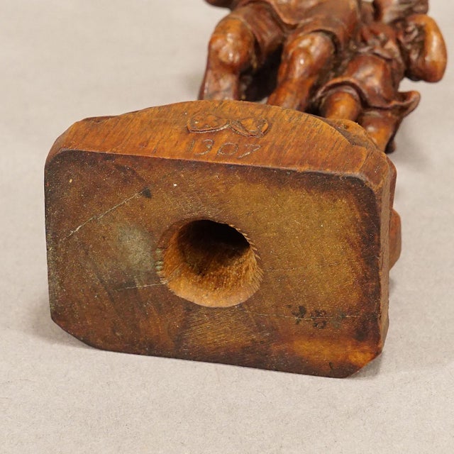 Antique Wooden Statue of Wilhelm Tell, Brienz Ca. 1900 For Sale - Image 6 of 6