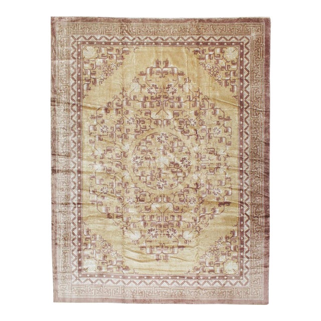 Galerie Shabab Collection Mid-20th Century Vintage Silk Chinese Rug For Sale