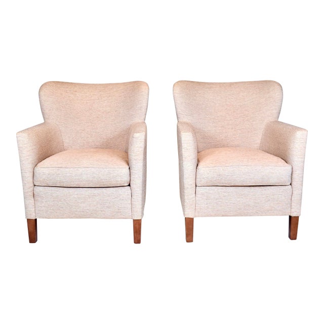 Lee Industries Accent Club Chairs Model 1367-01, Pair For Sale