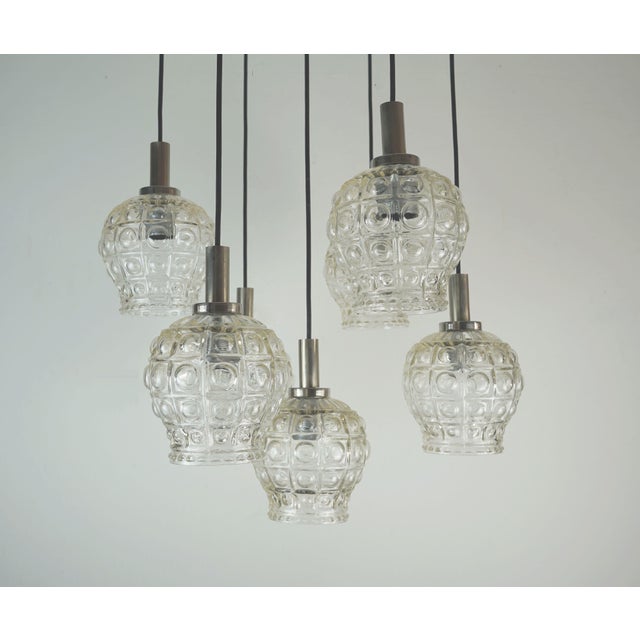 Mid-Century Cascade Pendant Light with 7 Shades in Bubble Glass and Chrome, 1960s For Sale - Image 13 of 13