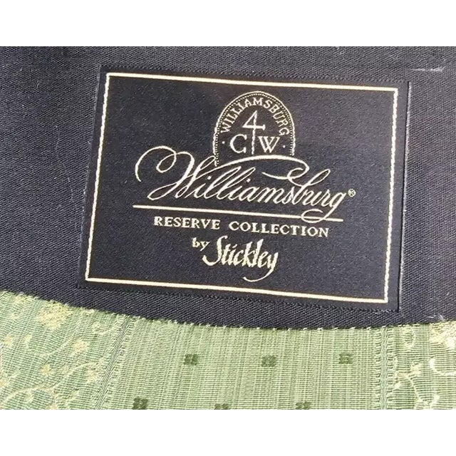 Stickley Williamsburg Chippendale Mahogany Camel Back Sofa Claws & Ball Feet Cw 174 For Sale - Image 9 of 12