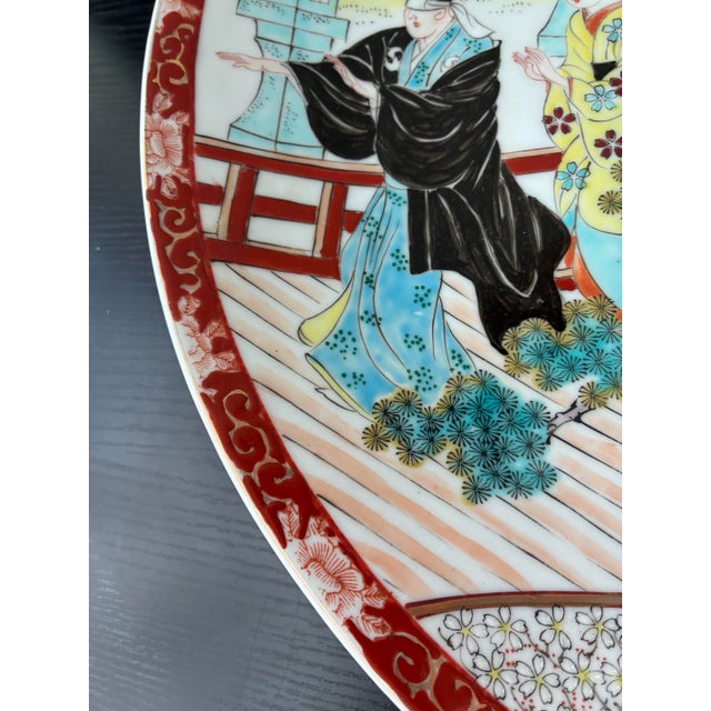 Red Antique Meiji Era Japanese Kutani Porcelain Platter Samurai For Sale - Image 8 of 10