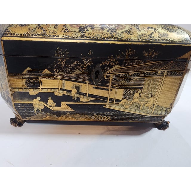 19th Century Chinese Gold and Black Lacquer Box For Sale - Image 4 of 9