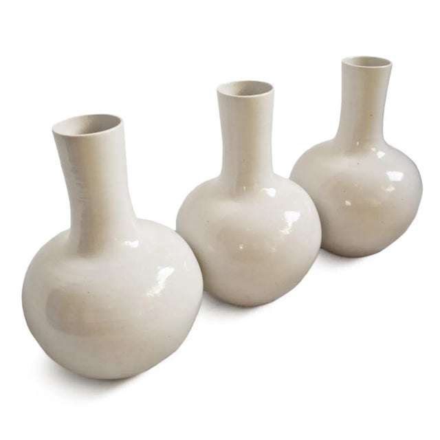 Ceramic White Long Neck Ceramic Vase For Sale - Image 7 of 8