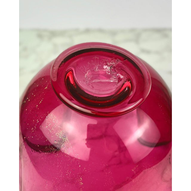 Large 12" Signed Paul Bendzunas Magenta & Gold Fleck Hand-Blown Art Glass Handkerchief Bowl For Sale - Image 10 of 12