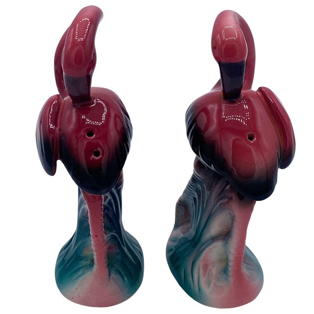 1980s Tropical Pink Flamingo Ceramic Tabletop Salt & Pepper Shaker Set For Sale - Image 9 of 11