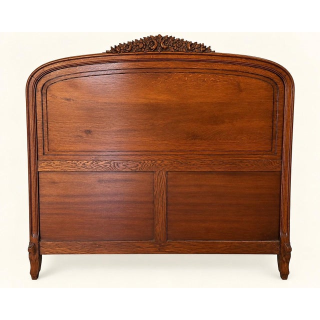 Louis XV Double Bed in Carved Walnut with Roses and Cabriole Legs, 1890s For Sale - Image 3 of 9