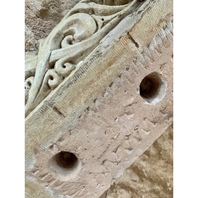 Late 19th Century Victorian English Architectural Corner Frieze Fragment/Molded Ornamental Building Brick For Sale In San Antonio - Image 6 of 11