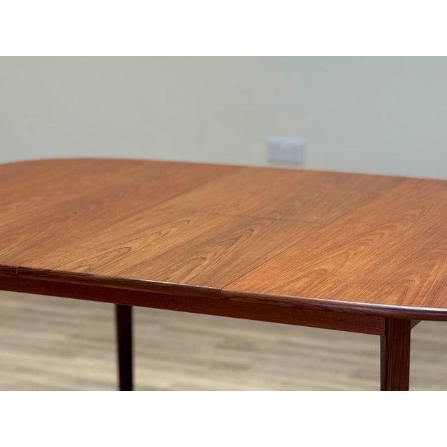Extending Dining Table in Teak from G-Plan, 1960s For Sale - Image 6 of 12
