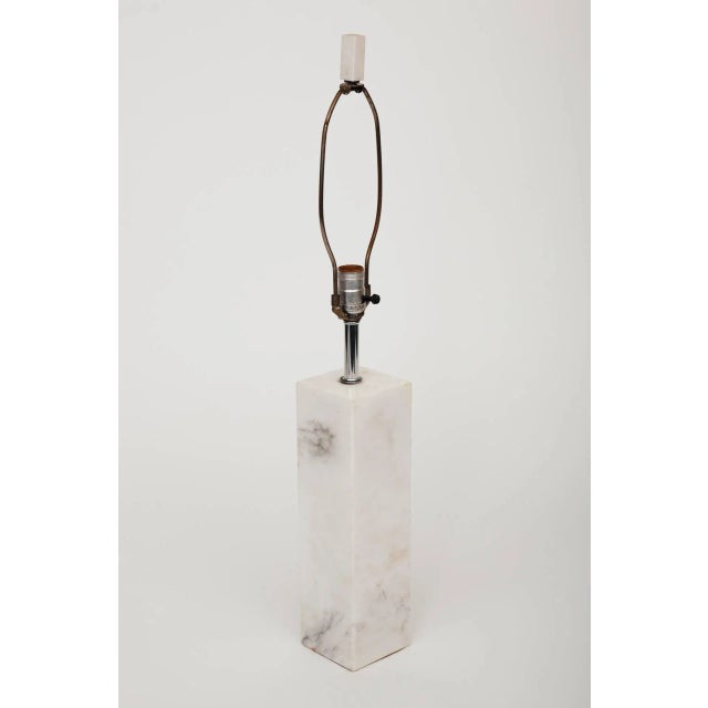 T.H. Robsjohn Gibbings Marble Lamp in the Manner of t.h. Robsjohn-Gibbings For Sale - Image 4 of 9