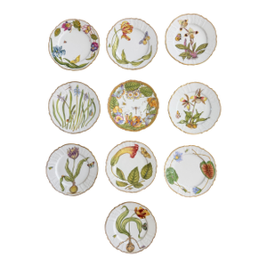 Late 20th Century Set of 10 Anna Weatherley Dinner Plates From the "Mid Summer" & "Flowers of Yesterday " Pattern 10.25"
