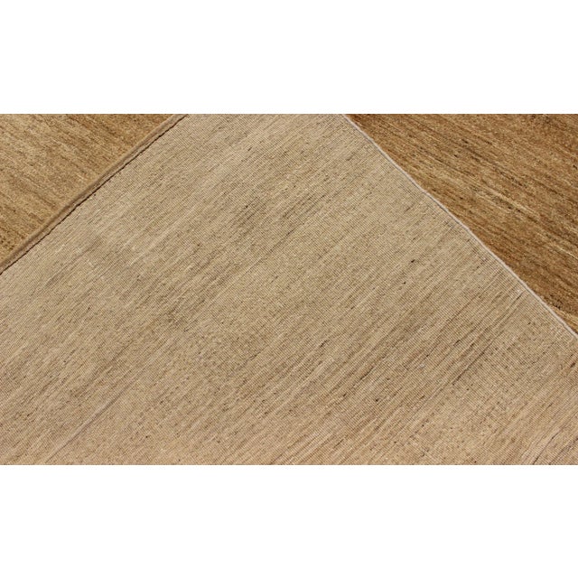 2000 - 2009 Nepalese Modern Rug in Variegated Sand Colors- 6′3″ × 8′1″ For Sale - Image 5 of 10