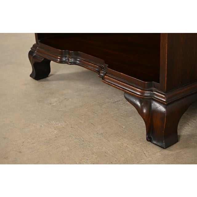 Kindel Furniture Georgian Solid Mahogany Block Front Nightstand For Sale - Image 13 of 18