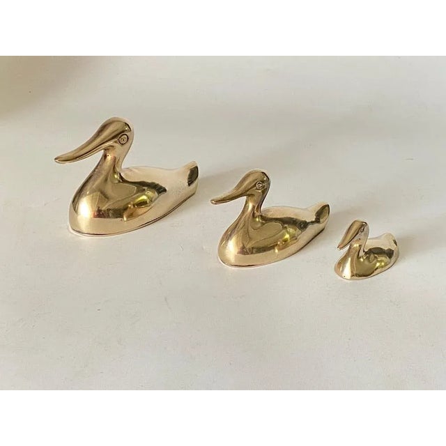 Duck Sculptures in Brass, France, 1970s, Set of 3 For Sale - Image 4 of 11