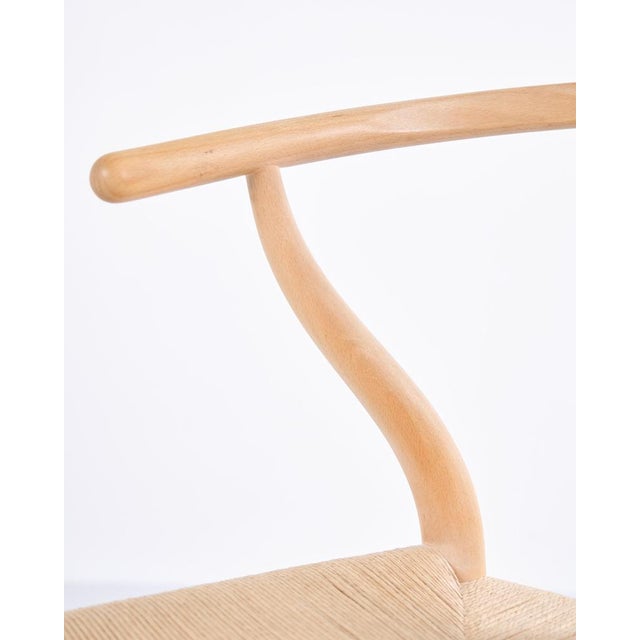 Model CH24 Wishbone Chairs in Beech and Cord by Hans J. Wegner for Carl Hansen & Søn, 1970s, Set of 6 For Sale - Image 9 of 17