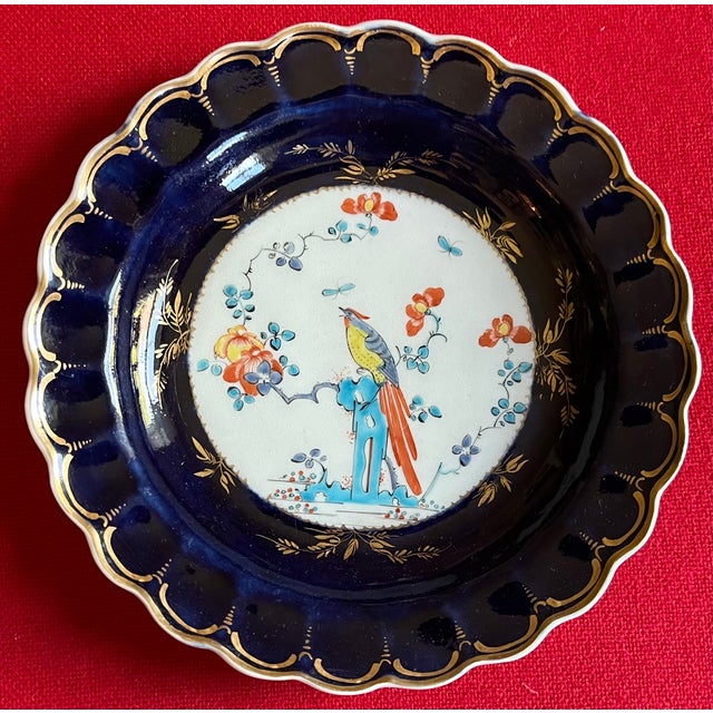 First Period Worcester Porcelain Exotic Bird Plate in the Kakiemon Taste Circa 1780 For Sale - Image 9 of 9