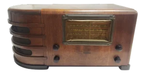 1939 Art Deco Radio. Garod Radio Corp, Brooklyn NY Model # 4124.