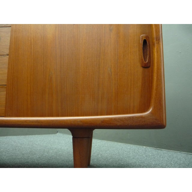 Small Teak Sideboard by HP Hansen, Denmark, 1960s For Sale - Image 10 of 14
