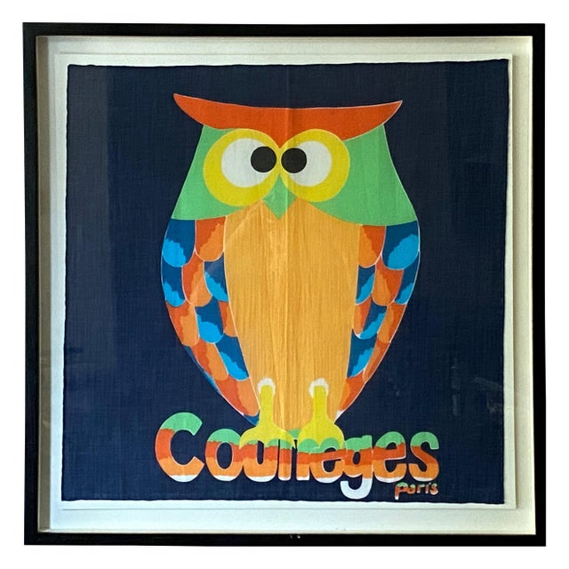 Courrèges cotton scarf in excellent condition found in Paris, France. Features bold pop-art style owl sitting on the...