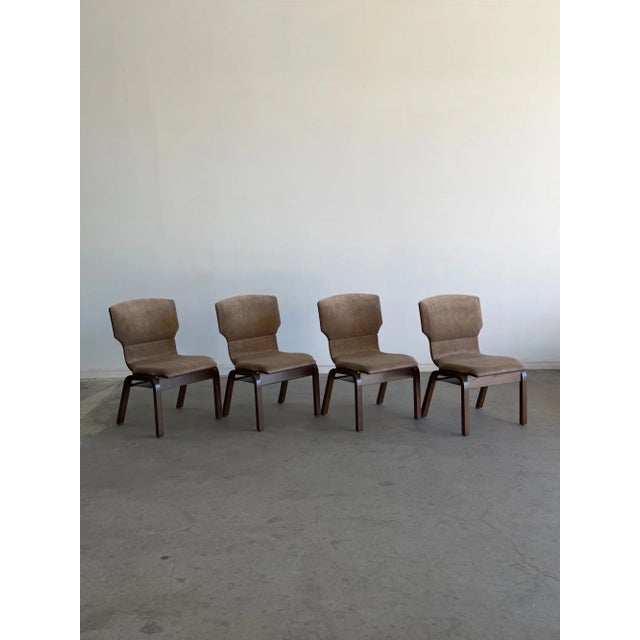 W21 D24 H34 SW20.5 SD18 SH18 Fully restored bentwood dining chairs in excellent fully restored condition. Each unit shows...