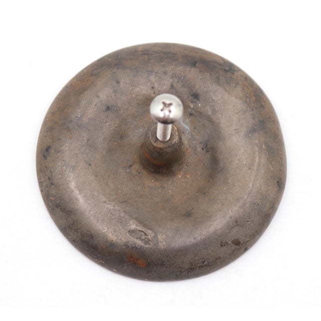 Vintage 3.125 In. Cast Brass Floral Drawer Pull For Sale - Image 4 of 4
