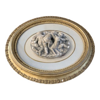 Italian Neoclassical Style High Relief Plaster Intaglio in Gilded Oval Frame For Sale