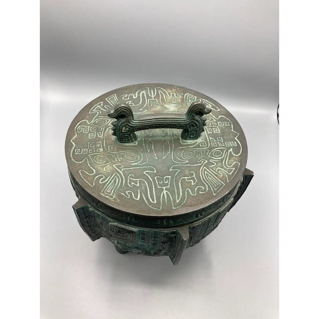 James Mont James Mont Verdigris Ice Bucket After a Chinese Bronze Tripod Cauldron or Ding For Sale - Image 4 of 7