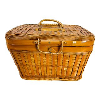 Vintage 1960s Rectangular Wicker Storage Basket For Sale