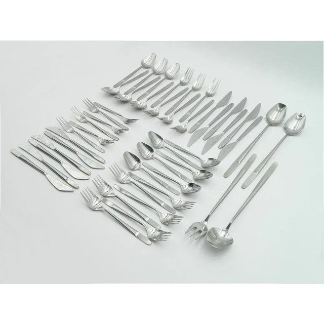 Mid-Century Modern Stainless Steel Model 2070 Cutlery for Six by Helmut Alder for Amboss Austria, Set of 46 For Sale - Image 3 of 10