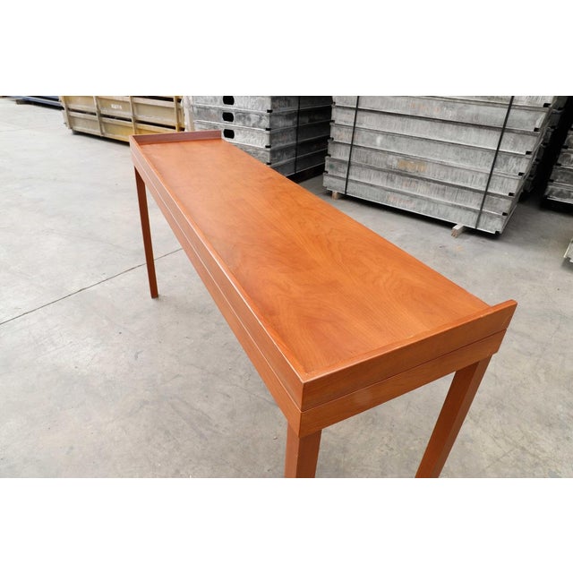 Extendable Table in the style of Florence Knoll Bassett for Knoll International, 1973 For Sale - Image 7 of 11