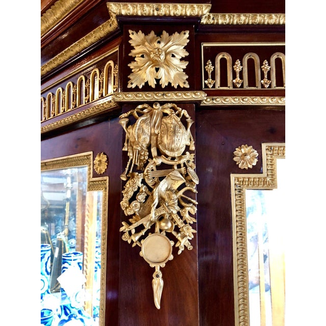 19th Century Mahogany Vitrine Armiore Cabinet by Guillaume Grohe For Sale - Image 10 of 18