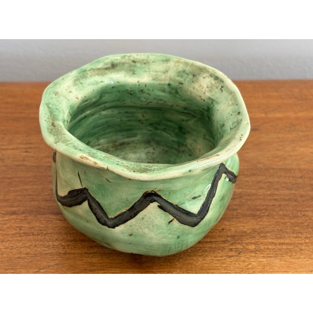 Late 20th Century Late 20th Century Small Folk Art Pottery Planter Pot For Sale - Image 5 of 5