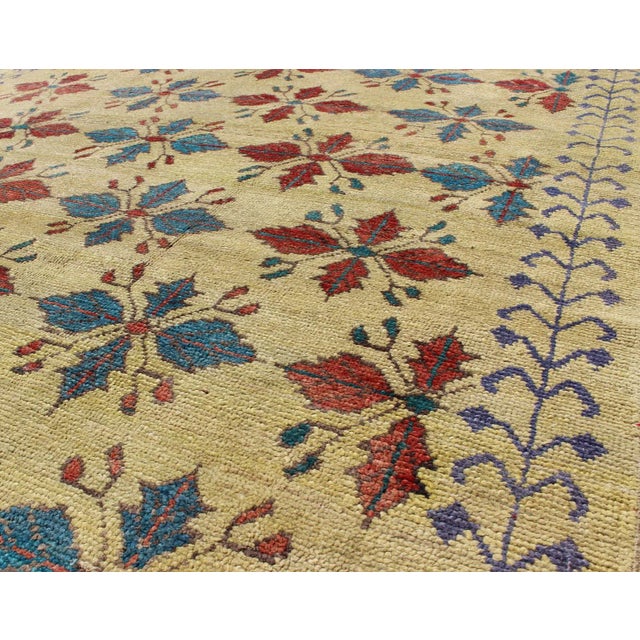 Textile Mid 20th Century Vintage Turkish Sub-Geometric All-Over Floral Oushak in Yellow, Red, and Blue For Sale - Image 7 of 9