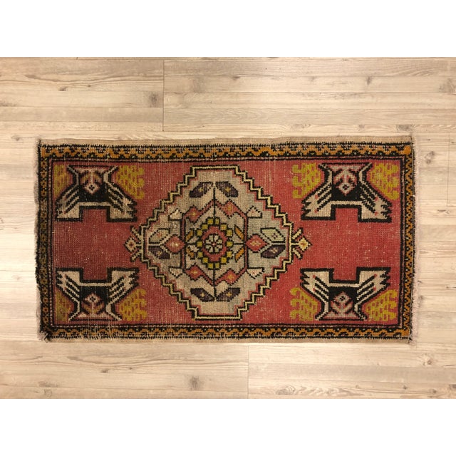 1960s Vintage Miniature Turkish Floral Rug - 1′9″ × 3′3″ For Sale - Image 6 of 6
