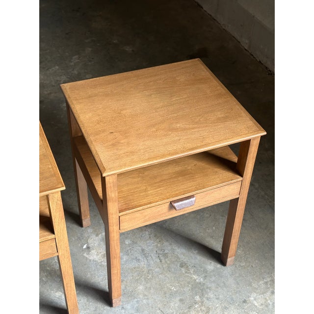 1950s Edward Wormley for Dunbar Nightstands, Walnut and Leather, a Pair For Sale - Image 10 of 12