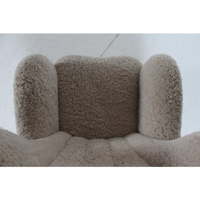 Large Art Deco Danish Lounge Chair in Sheepskin in the style of Fritz Hansen, 1930s For Sale - Image 9 of 11