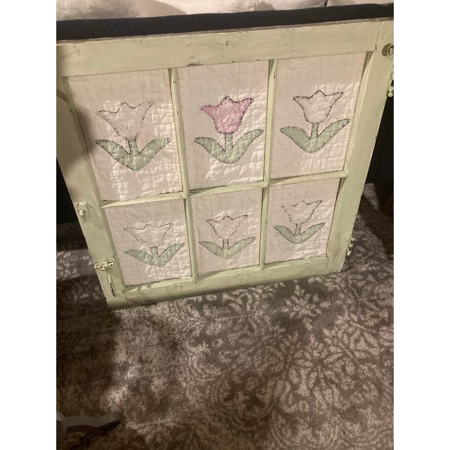 American quilt Adorable Shabby Chic decor quilt in frame.