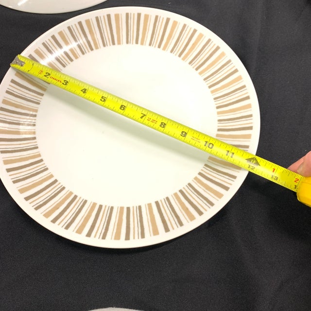 1950s 1960s Mid-Century Modern Mikasa Elite Trend Chop Plates- Set of Four For Sale - Image 5 of 7