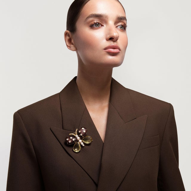 Introducing the Aspen Brooch and Pendant, an iconic butterfly-shaped design inspired by the elegance of Aspen. Wear it two...
