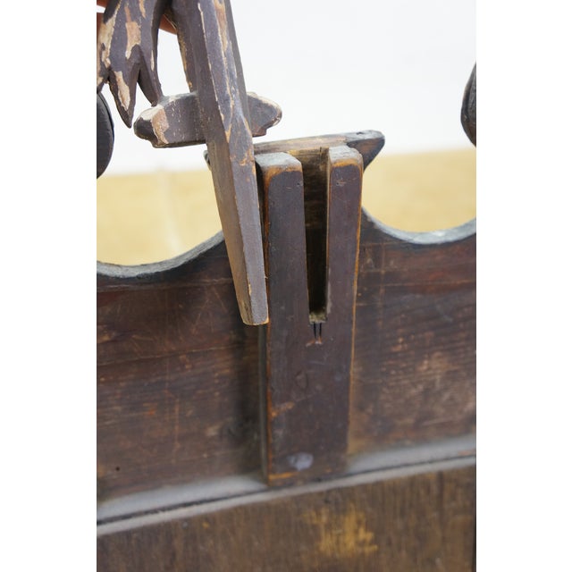 Antique Mahogany Federal Chippendale Gilt Eagle Acanthus Wall Vanity Mirror For Sale - Image 10 of 17