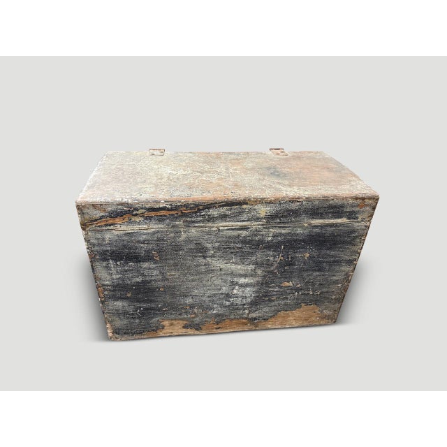 Rustic 1950s Large Blanket Chest For Sale - Image 3 of 18