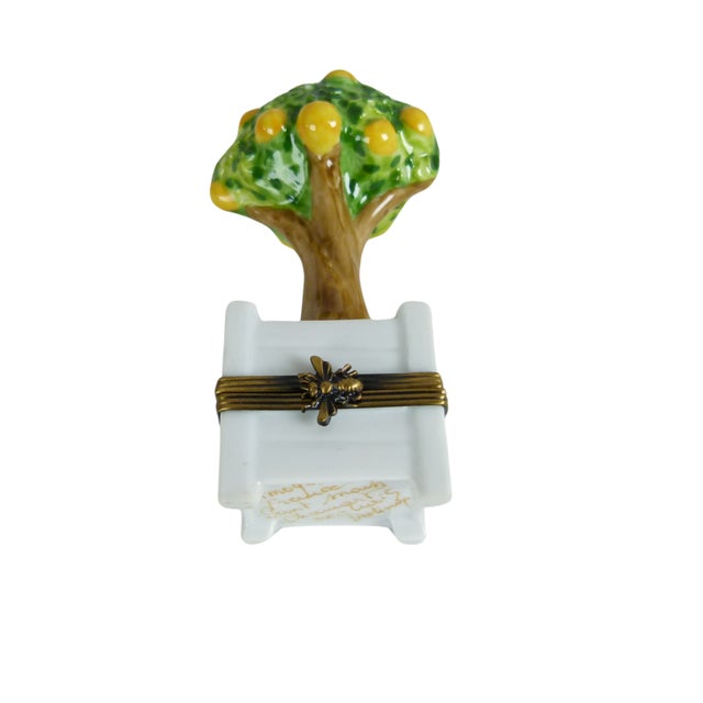 Metal 1980s Limoges Peint Main Orange Tree in Planter Trinket Box by Chamart Exclusif For Sale - Image 7 of 8